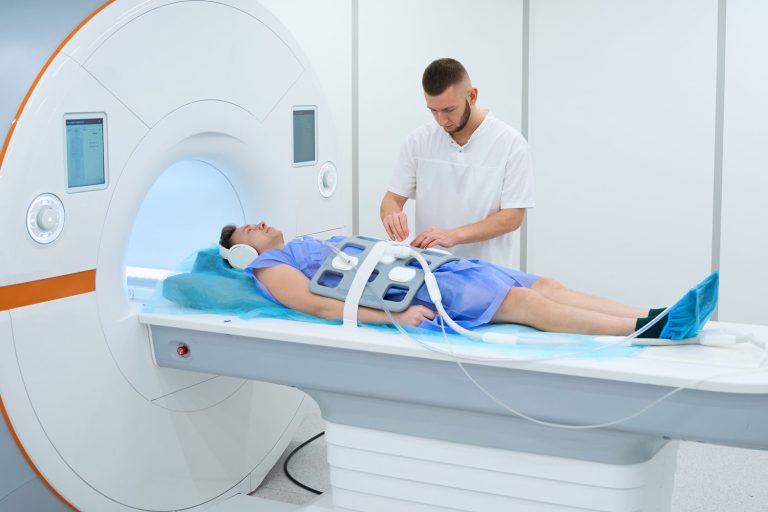 Abdominal MRI scan at IPMC radiology center in Philadelphia
